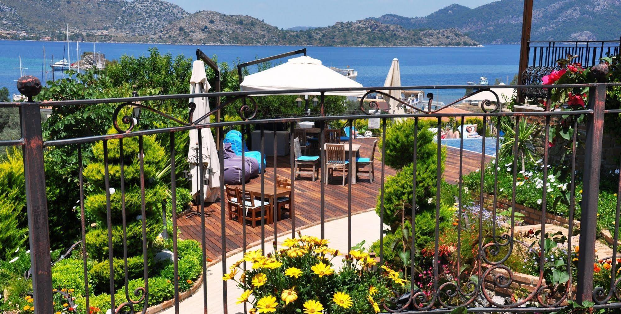 Badem Tatil Evi เซลิมิเย ภายนอก รูปภาพ